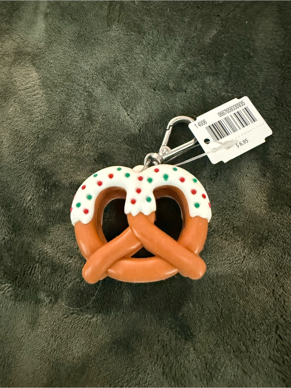 Holiday Pretzel Keychain - White Frosting with Red & Green Sprinkles